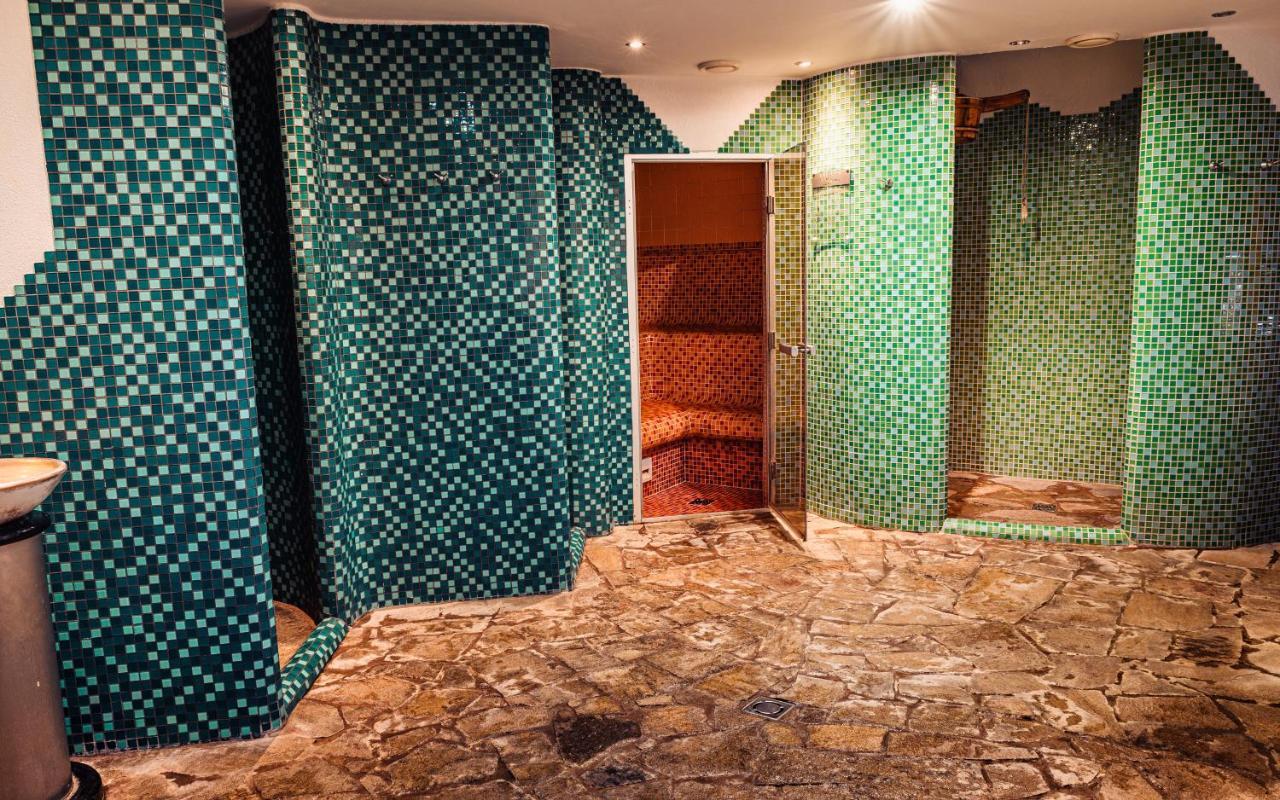 Hotel Horal Rožnov pod Radhoštěm Eksteriør billede