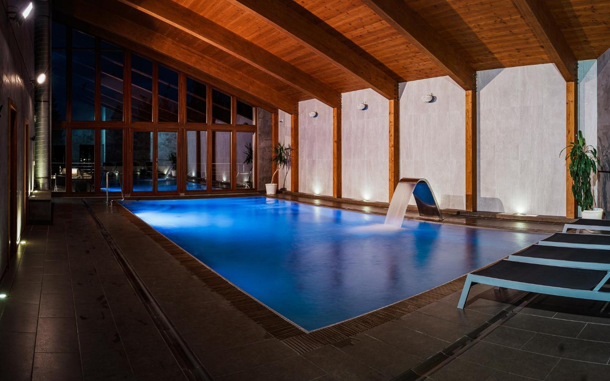 Hotel Horal Rožnov pod Radhoštěm Eksteriør billede